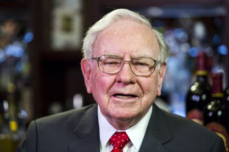Berkshire Hathaway trims Apple stake by 13%